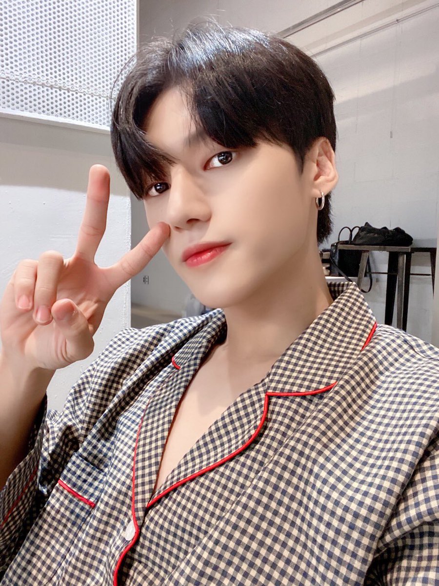 ATEEZofficial's tweet photo. [#우영] 에이티니 안녕 ㅎㅎㅎ
#ATEEZ #에이티즈 https://t.co/b9hm9DqEGk