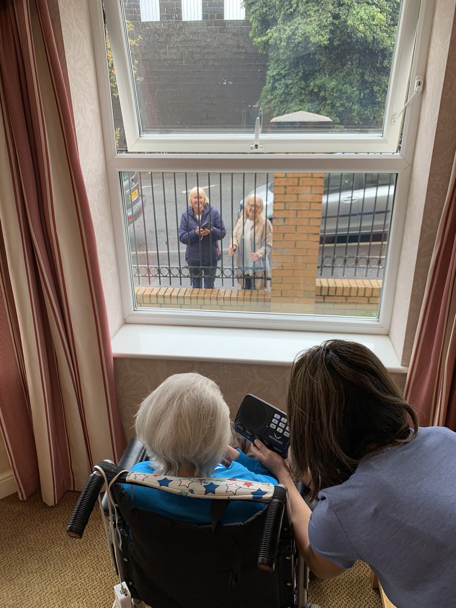 SumHouseHX1's tweet photo. Our first users of The Room With View, a very emotional and wet visit but well worth it. The Room With a View @SumHouseHX1 @Bondcare1 https://t.co/ulS4iKhPTZ