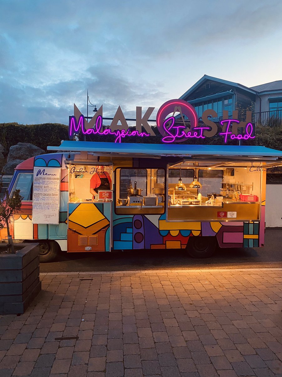 Cardiff Life tweet media