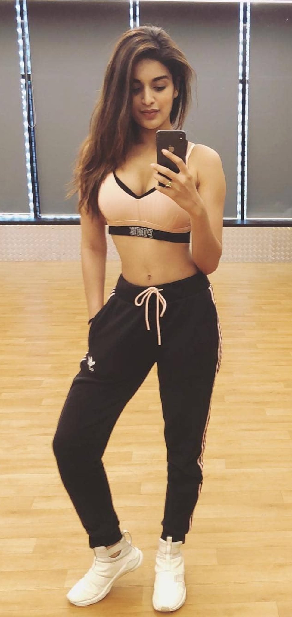 EirXmQUWkAMBbYo?format=jpg&name=large