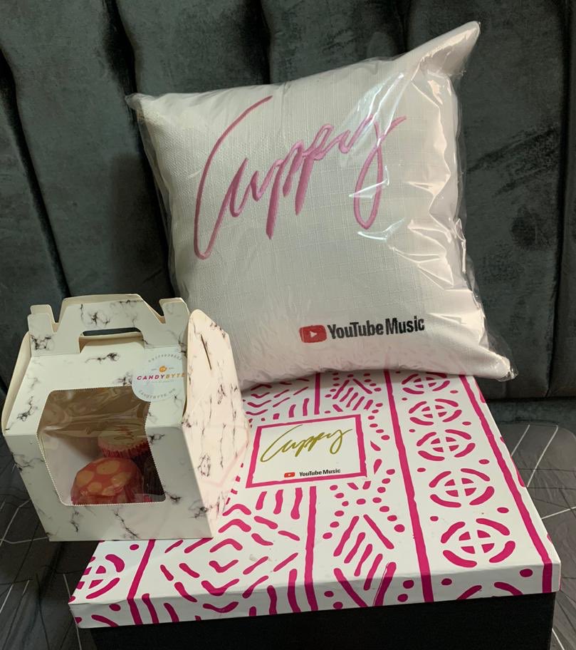 cutekimani's tweet photo. It’s Cupcake season and we’re kicking it off with @cuppymusic for #YoutubeWeekNG . What’s your favorite song off the Original Copy Album?
#YoutubeMusicWK https://t.co/d3PhCTv320