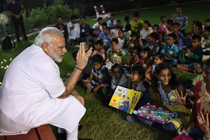 TheIndresh_IND's tweet photo. चलो🌟 ये करके दिखाओ👉
#ModiChallenge https://t.co/ZVa5jpuppy