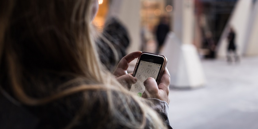 bentodd1618's tweet photo. While #omnichannel focuses on touchpoints and channels, multi-experience is about doing the right things for customers at the right moments in their journeys. Learn more in this blog post. #CarouselAvaya https://t.co/9Q2PwYXONY https://t.co/ZuZv97sCwB