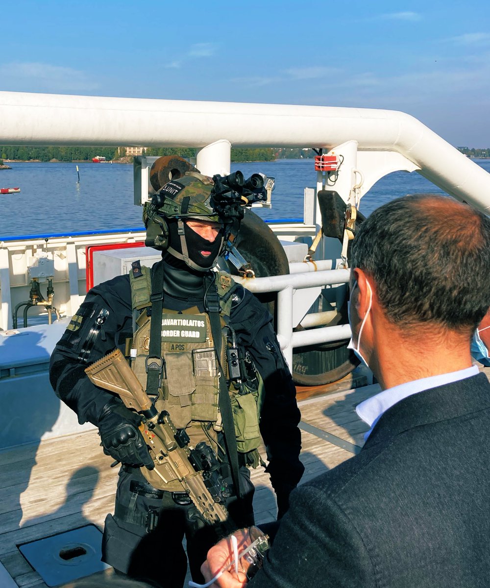 #234mpk valtakunnallisella maanpuolustuskurssilla perehdytään myös #finsof suorituskykyihin osana Suomen kokonaisturvallisuutta. Tänään vuorossa <a href="/Merivartiosto/">Merivartiosto - SLMV</a> valmiusjoukkueen ammattilaiset.