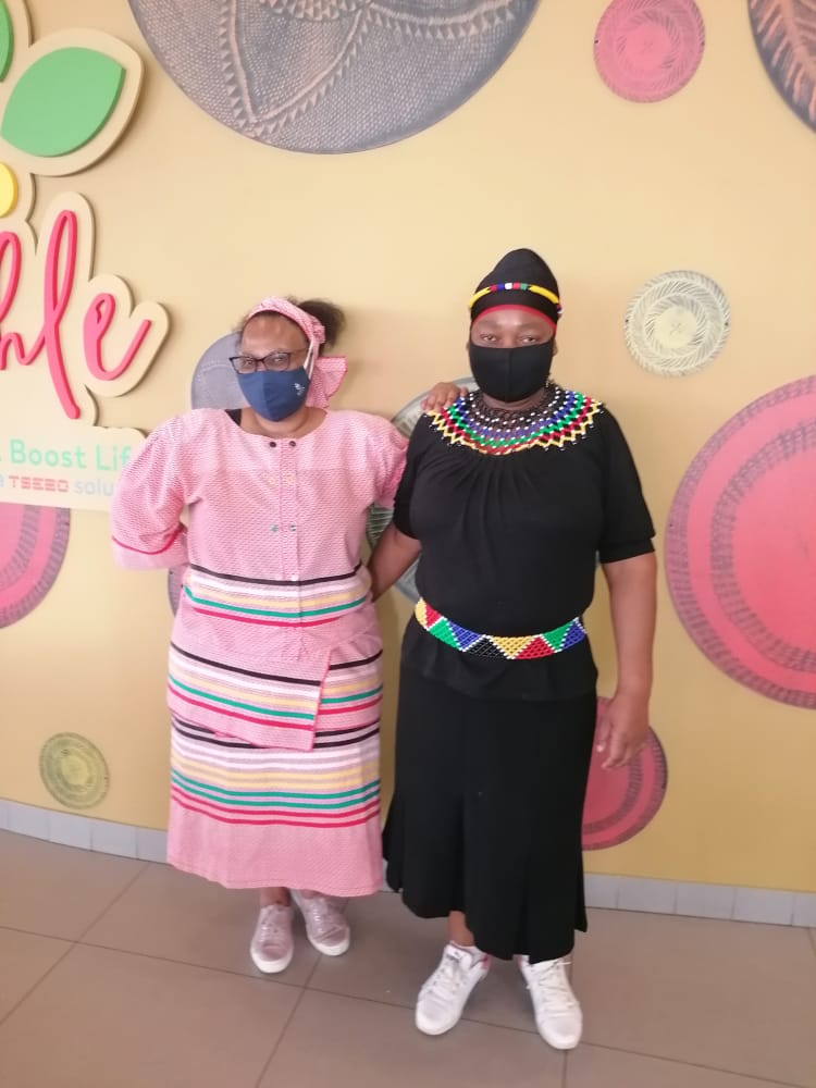WitsServices's tweet photo. Team Main Dining Hall 
#WitsDining
#heritageweek2020
#WitsShowYourRoots https://t.co/RLVtD23vi3