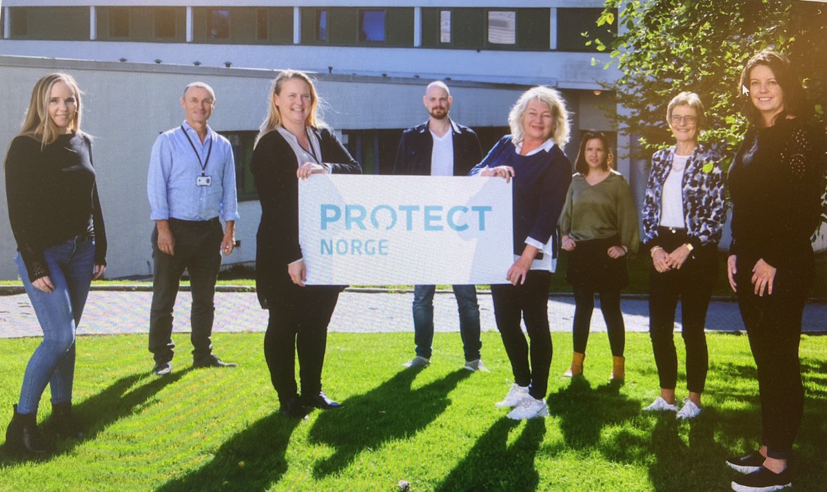 PROTECT Norge (@protectstudy_no) on Twitter photo We are officially launched! The members of the PROTECT Norge study team at #SESAM <a href="/sus_no/">Nola Susan</a>
are very happy😀 Join: protect-norge.no We are officially launched! The members of the PROTECT Norge study team at #SESAM <a href="/sus_no/">Nola Susan</a>
are very happy😀 Join: protect-norge.no