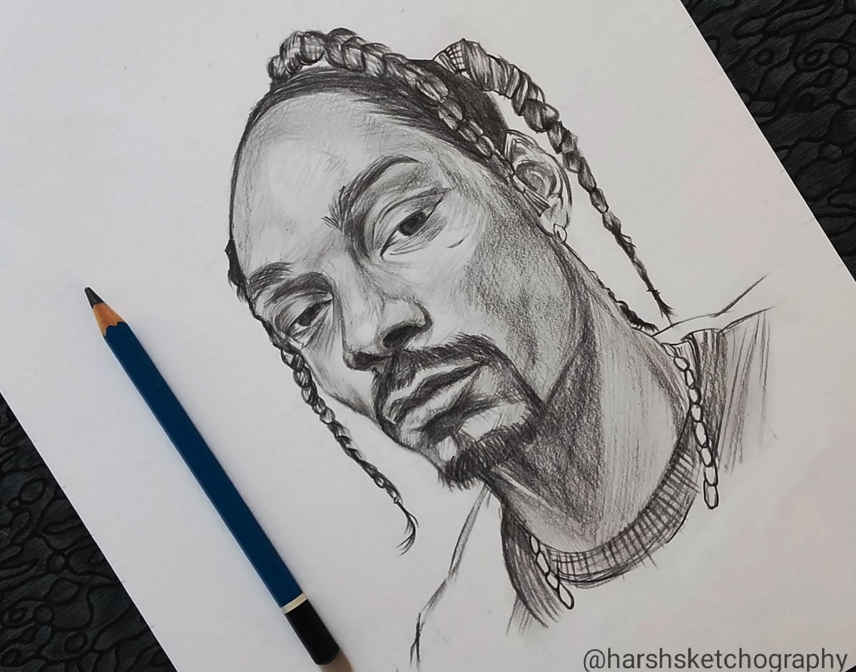 HSketchography's tweet photo. Pencil sketch of @SnoopDogg 
.
#snoopdogg #song #ThursdayMotivation #thursdaymorning #BreyonnaTaylor https://t.co/XTDdaq6gAz