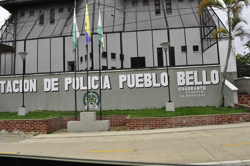 CacicaStereo's tweet photo. #Titulares | 10 millones por información que conduzca a la captura de los sujetos que atentaron contra policías de Pueblo Bello, Cesar https://t.co/e1EloyHj9K