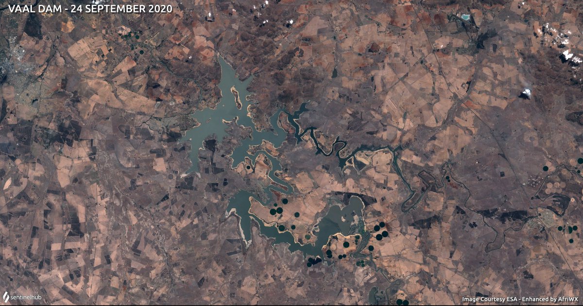afriwx's tweet photo. The Vaal Dam as of today at +- 34.7% as captured by the Sentinel-2A satellite. https://t.co/zJluynJia9