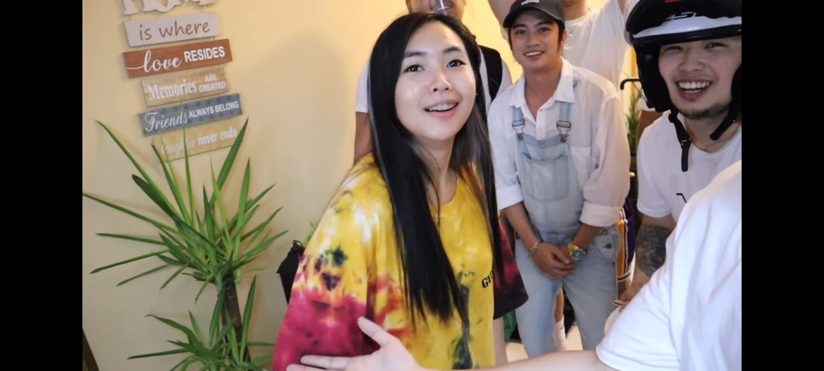 _baeyieee's tweet photo. SOBRANG SAYA NILANG PANOORIN❤️
NEW VLOG!! JAIGA WITH HUGOT BROTHERS!! EXCITED NA KO SA JAIGA MERCH, AVAILABLE NA SA SHOPPEE BY OCTOBER😍😍
@jaiyieee @AgassiChing @BlairMadamba @ned_neddd @jaimemorales63 @ChingBrodie @albertnicolasAC
#JaiGaPaalamStudio
#jaiga
#hugotbrothers https://t.co/l0szQ0js1a