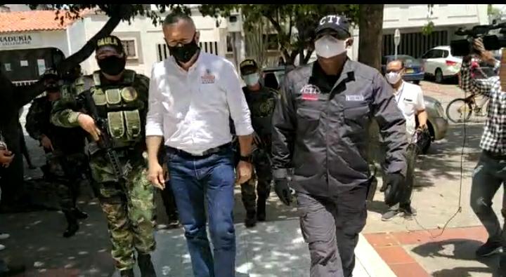 CacicaStereo's tweet photo. #Titulares | A la cárcel alcalde de Curumaní, Henry Chacón por el delito de homicidio y concierto para delinquir https://t.co/F1diDeVY3I