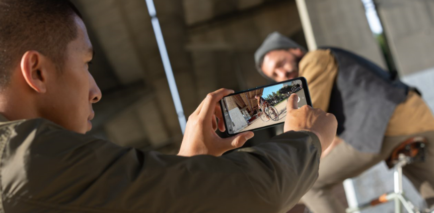 WikoItalia's tweet photo. Usando l'obiettivo ultra-grandangolare non ti perderai nemmeno un dettaglio. Hai già provato?
#Grandangolo #View5Collection #View4Collection #QuadCam #TripleCam #Wiko #WikoItlia #WideAngleIsTheWay https://t.co/FJirOVn2fy