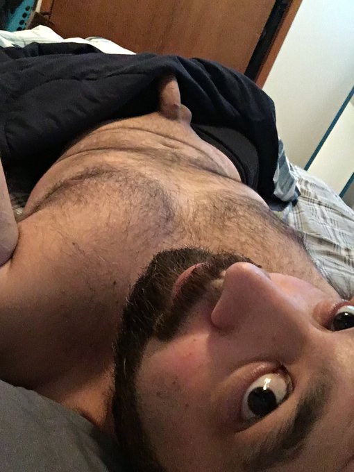 Putting in work😈 https://t.co/QgWsXDqBbs<a href="/tag/pnw"class="tags"><span>#pnw</span></a><a href="/tag/tattoos"class="tags"><span>#tattoos</span></a><a href="/tag/zaddy"class="tags"><span>#zaddy</span></a><a href="/tag/bearded"class="tags"><span>#bearded</span></a><a href="/tag/northwest"class="tags"><span>#northwest</span></a><a href="/tag/flannel"class="tags"><span>#flannel</span></a>