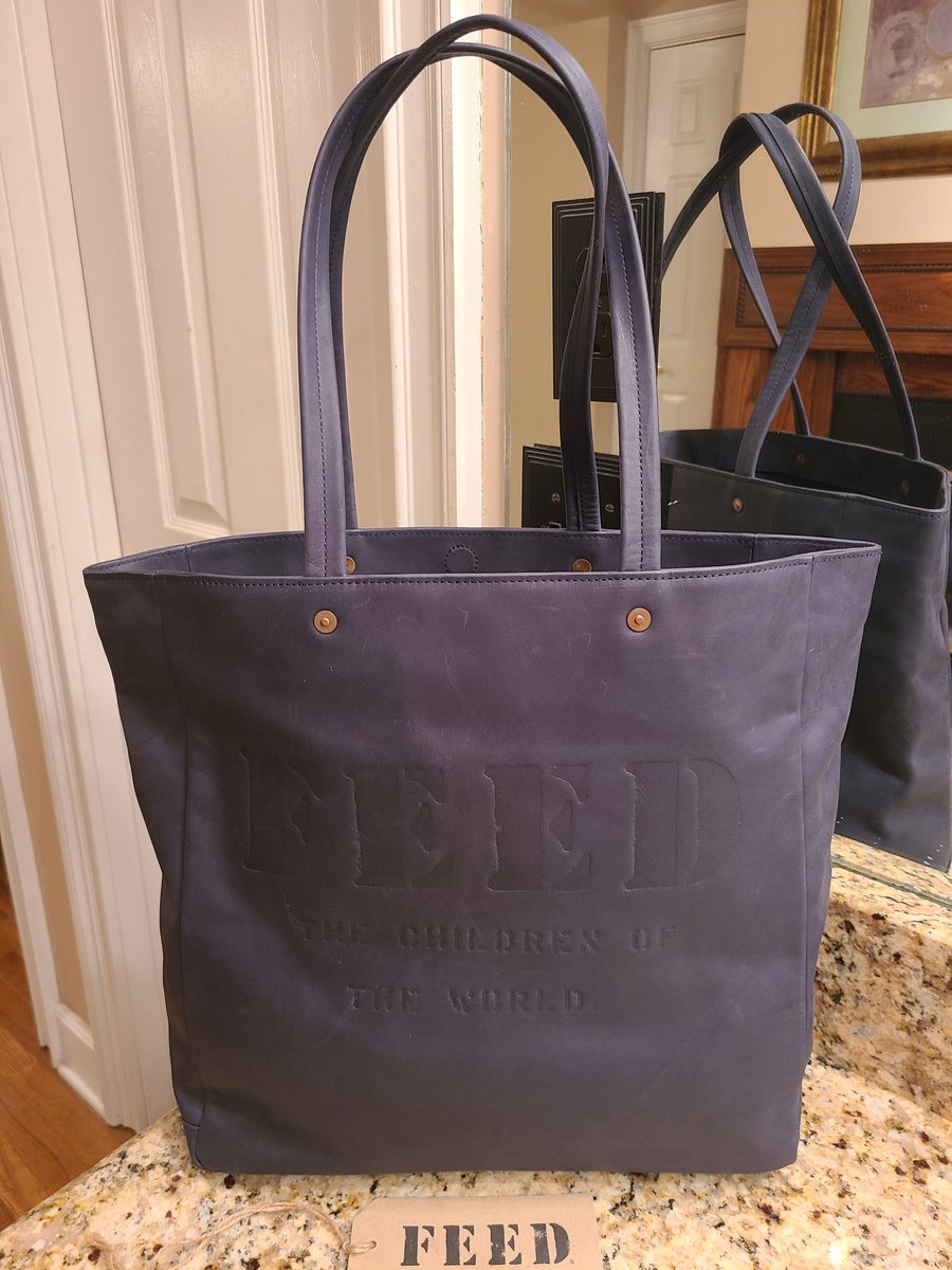 BlueJaybee1025's tweet photo. Received my new @FEEDprojects tote last night!! The purchase of each Leather FEED 1 Bag provides school meals for 1 child for 1 year. Join the movement.
https://t.co/bwegQhTQLu
#EachOneFeedSome
#FeedProject
#TheChildrenAreOurFuture https://t.co/B3a2f4CaEQ