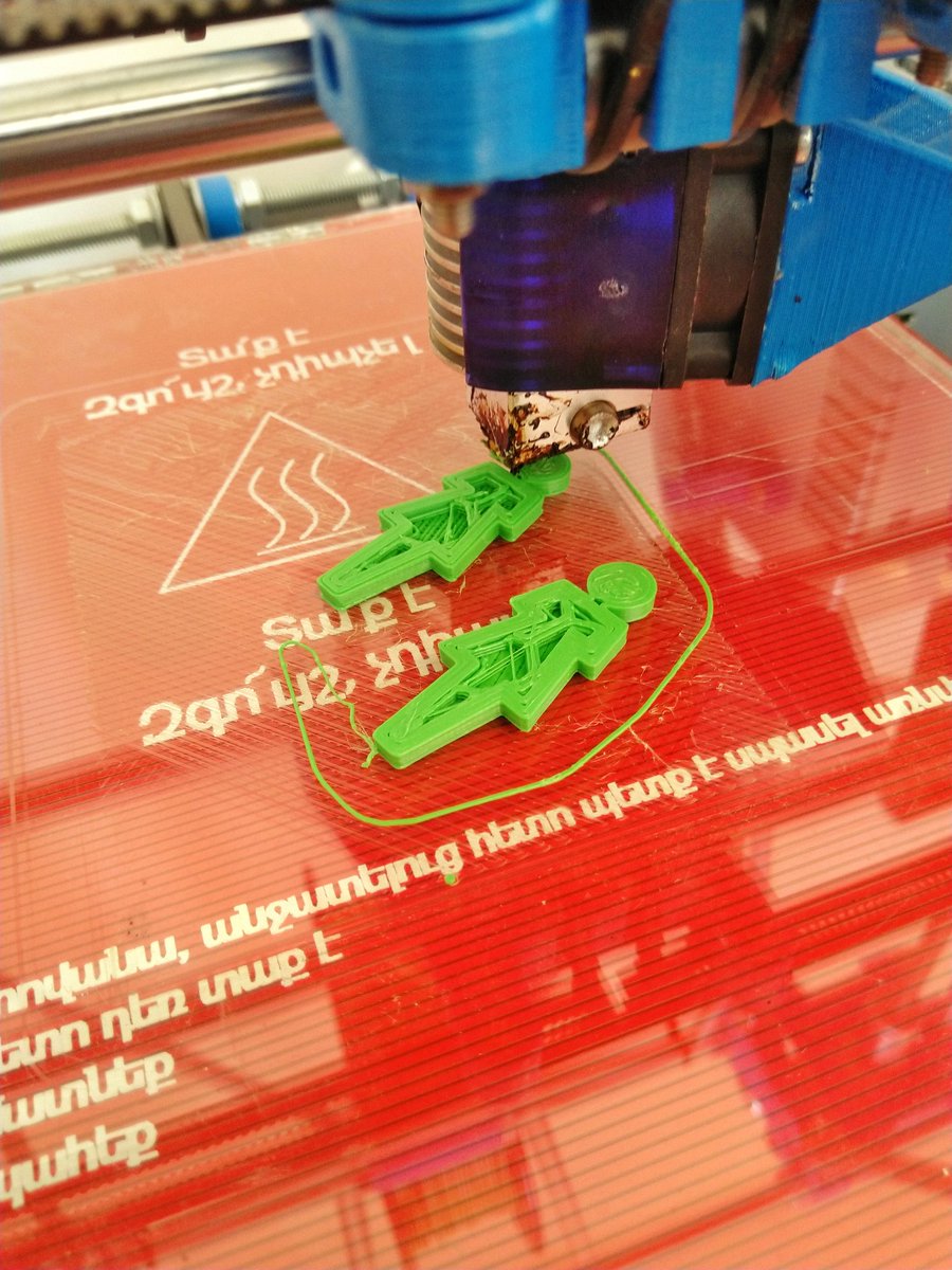 karvacharmath's tweet photo. Test printing after repair of our @marlinfirmware RepRap aka Beetle

#Karvachar #Artsakh #Armenia #3dmodelling #3dmodeling #3dprinting #school #education #kids https://t.co/GysQw0kIhW