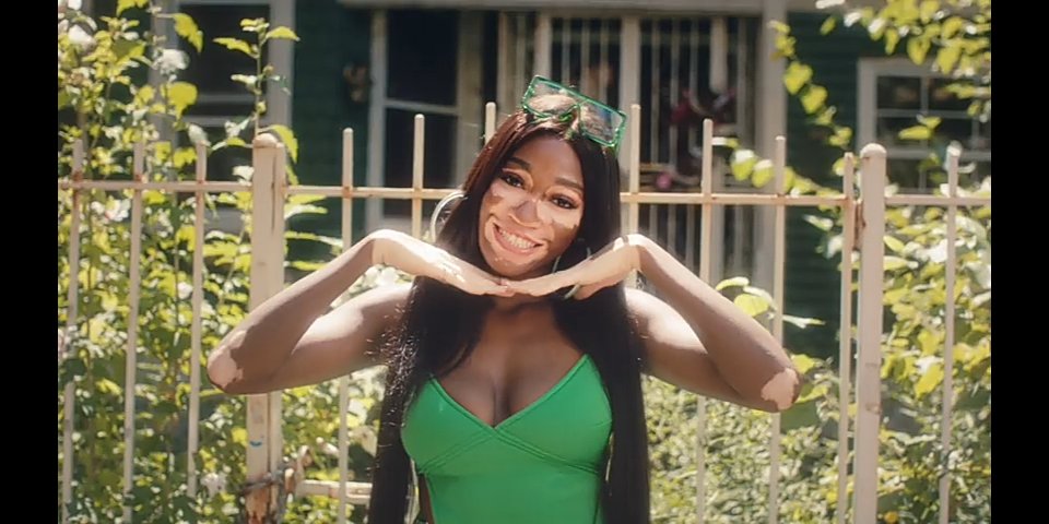 Screenshots of some of my favorite scenes from the (: video.A thread