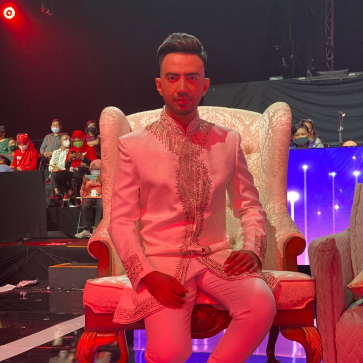 ReZa zAKarya DA2 tweet media