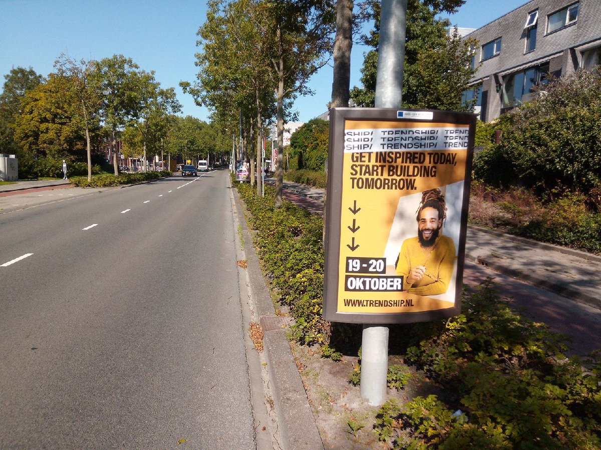 𝗧𝗥𝗘𝗡𝗗𝗦𝗛𝗜𝗣 𝗢𝗣 𝗦𝗧𝗥𝗔𝗔𝗧
Trendship 2020 verhuizen we naar hartje stad, in Groningen én Leeuwarden. We zijn er waar het gebeurd: op het kruispunt van wonen, werken en leven. En dat doen we nu al, ver voordat Trendship losbarst. Heb jij onze straatcampagne al gespot?