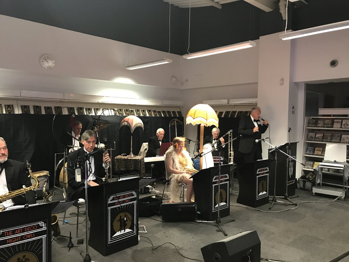 NewhamBookGirl's tweet photo. The anniversary of F Scott Fitzgeraldβs birth reminds me of the great fun we had @librariesweek 2018 when we had a Great Gatsby #LibraryLate @NewhamLibraries https://t.co/wybV2nlSFw