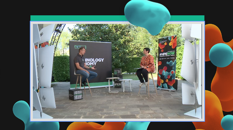 MilenaLazzaroni's tweet image. #HPENOW con @NicBoldrini c&apos;è @mauro_colombo1 @HPE_IT spiega l&apos;importanza dell’integrazione del Cloud pubblico con sistemi on premise. Ogni azienda deve costruire il suo equilibrio 
tra rischi e possibilità.
#ad @ComputerGross @Esprinet_Ita @TechDataItalia @IngramMicroIT