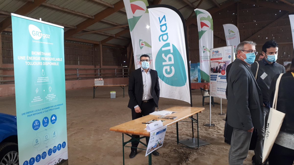 fouilletzoe's tweet photo. Quelles opportunités offrent les #EnergiesRenouvelables dans la création de valeur ajoutée pour votre exploitation ?♻️        
▶️@GRTgaz soutient la réflexion au salon Ter’Énergies 
@RCValdeLoire de 10H à 17H. #RejoignezNous         #GRTgaz #Energies #Renouvelables #Opportunités https://t.co/TuKhgPsd74