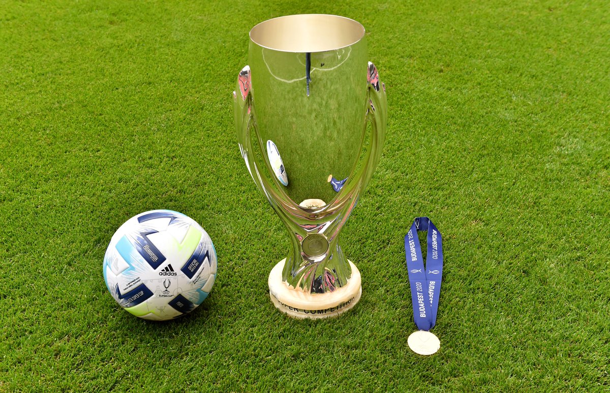 ChampionsLeague's tweet photo. _______ will win 2020 #SuperCup in Budapest 😎 https://t.co/7QAZM01zqr