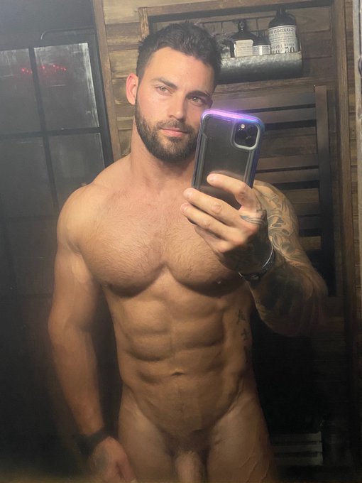 Thirsty Thursday!  https://t.co/rzaiC9BSdq https://t.co/FYEJzhaMj4