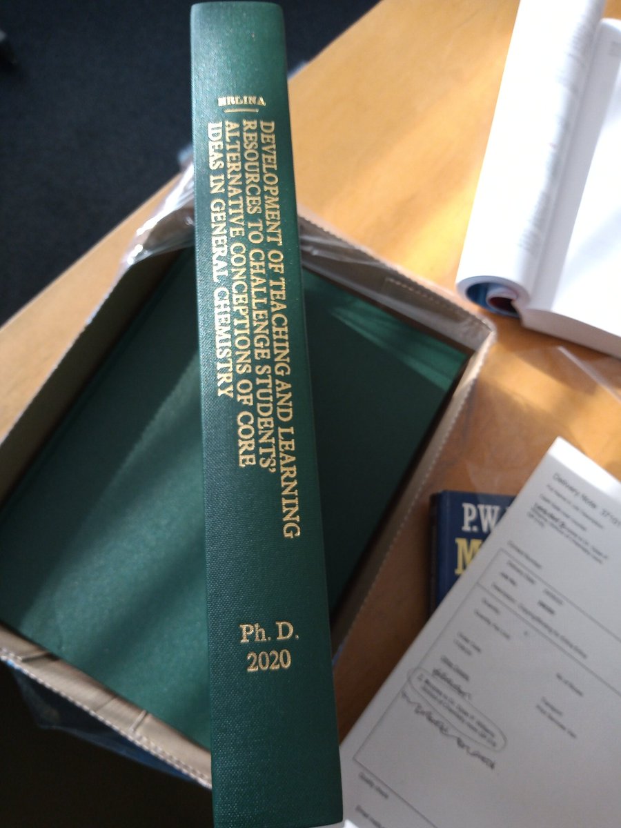 It was slightly delayed due to the pandemic but physical copies of the first @UoL_CLEP group PhD thesis have been delivered 😍 Congratulations again to Erlina #chemed @Leicesterchem