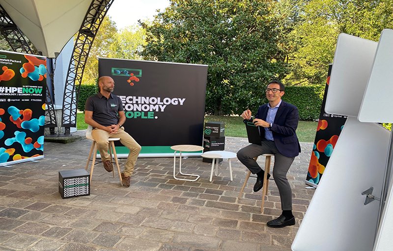 Paolo_Delgrosso's tweet image. #HPENOW Diretta Live con i #partner HPE
 
&quot;L&apos;esigenza di agilità e flessibilità nella gestione della rete non è mai stata tanto sentita. Ora è fondamentale garantire che le aziende riducano la complessità della rete per offrire agli utenti un&apos;esperienza sicura.&quot; @_fabiotognon