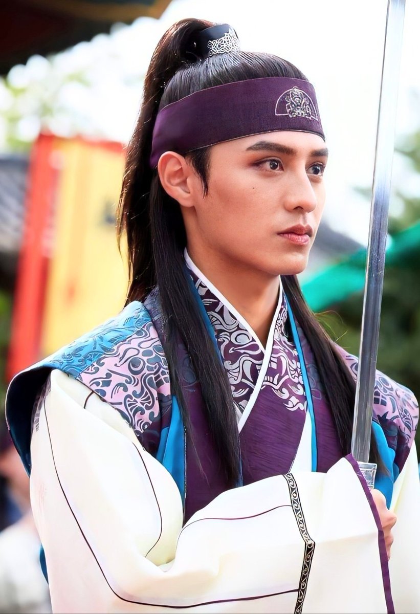 AlejandraMoy17's tweet photo. Happy 29th Birthday to @dojihan, our dear #BanRyu in #Hwarang. 🥳🎂🎉😍 
#DoJihan #DoJihanDay https://t.co/k9FiSxIYe3