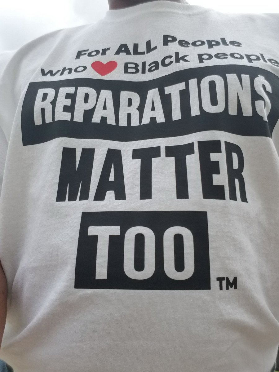 BLKamericanMADE's tweet photo. BODYCAM OFF! NO PAYCHECK.
#BoycottPoliceTerrorist
BODYCAM OFF! NO PAYCHECK.
#BlackFolksDying
BODYCAM OFF! NO PAYCHECK.
#CollateralDamageBoycotts
SAY: #ReparationsMatterTOO
#fifthteenpercentpledge
Owners/Executives/Coaches @SteveKerr @Coachpop_SAS @KingJames @StephenCurry30 https://t.co/EmvLlq9svr