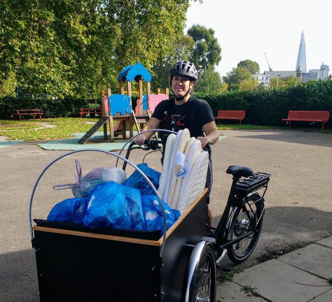 SmallProjectUK's tweet photo. A trip to the recycling! Any bits of clothing we can’t pass on get sent to cloth recycling, where it gets turned into things like cleaning cloths or insulation. Got fabric at home you don’t wear? Give it second life by donating, repurposing, or recycling! #makeasmalldifference https://t.co/yJfxzlBGTK