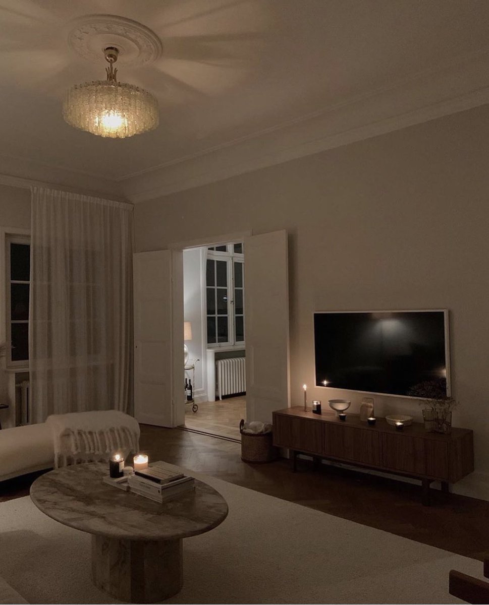 tmbIrpics's tweet photo. Soft interior https://t.co/cdolmLwYjH