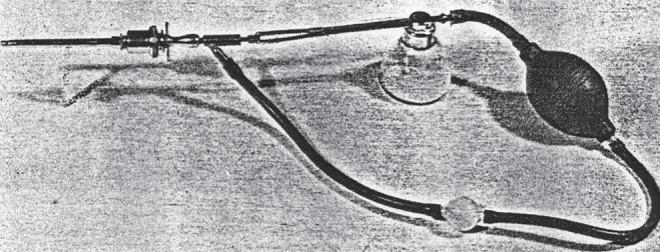 También fue capaz de superar en 1934 el principal obstáculo para la lobectomía: insuflar talco en el espacio pleural.