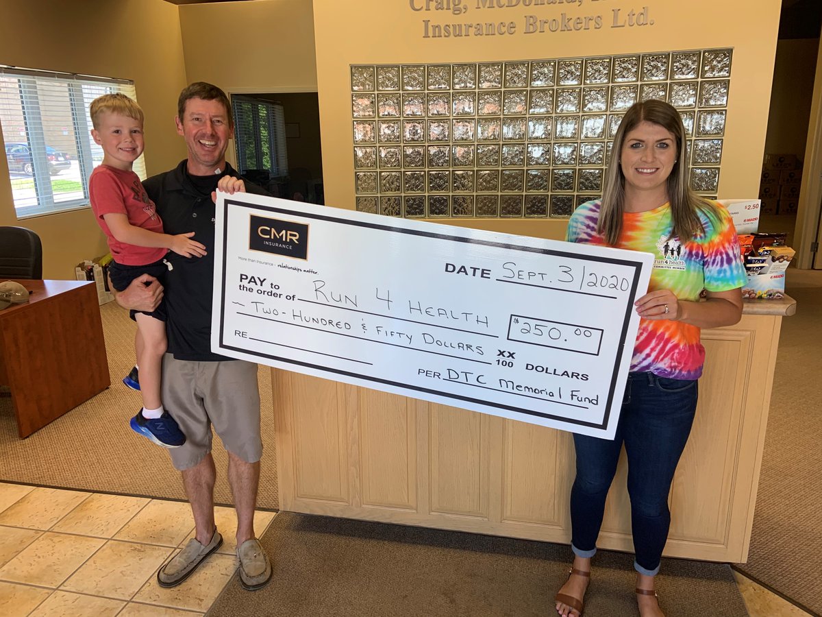CMRIns's tweet photo. Thank you @GermaniaMutual  for your continued support of the Daniel T. Craig Memorial Tournament and allowing us to make a $250 donation to Run 4 Health in support of the Walkerton Hospital Foundation. https://t.co/qFRIpjR87c
