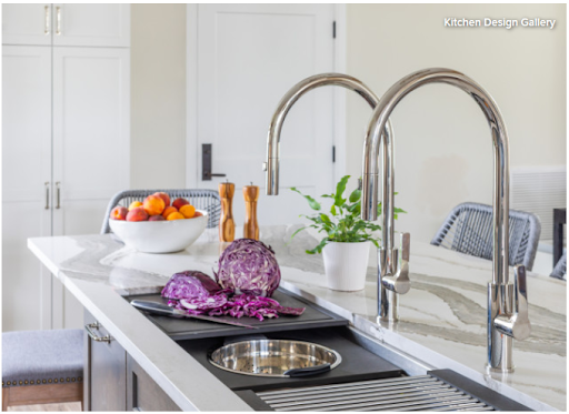 TDfall's tweet image. #KitchenFeatures: #KitchenSink - By paying particular attention to the most-used features of the most-used room in their house, you show the homeowner that you place a priority on their needs. (Not just how cool your design looks.) ow.ly/ILIv50BxLkL