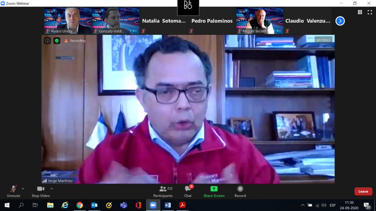 Seguimos en modo #SmartCity A esta hora se desarrolla el panel "Hacia ciudades abiertas y sus aplicaciones" junto a Jorge Martínez Intendente de #Valparaíso y Miguel Becker alcalde de #Temuco para abordar el desarrollo de nuestras ciudades de cara a un futuro sustentable.