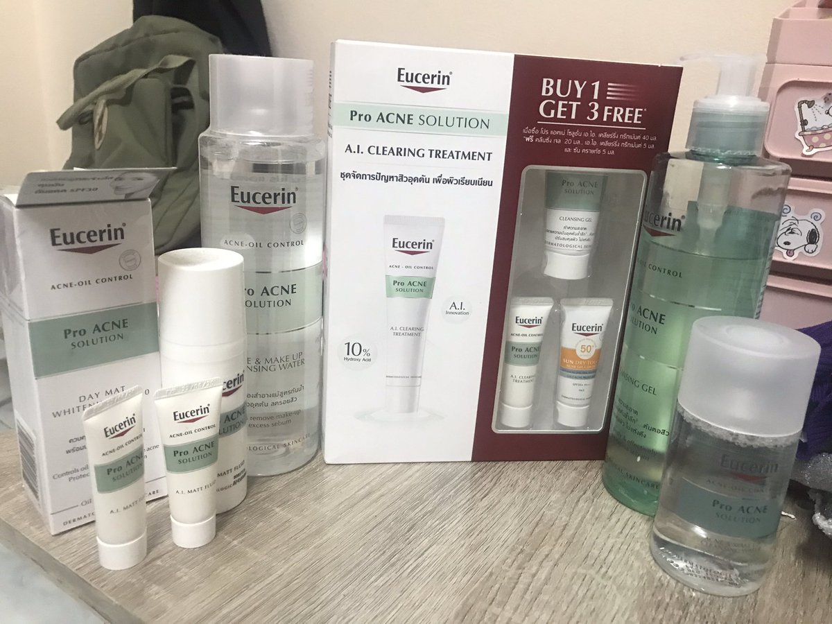 nanchnaok's tweet photo. มีใครที่ใช้ #eucerin เราใช้มาตั้งแต่เดือนกุมภาหน้าดีขึ้นมากๆแต่อยากส่งต่อเพราะจะลองไปหาหมอเพราะรู้สึกว่ายังดีไม่พอ เช็ตนี้4000+++ ส่งต่อ 2700 พร้อมส่ง #ส่งต่อ  #ส่งต่อสกินแคร์มือ2  #ส่งต่อสกินเเคร์ https://t.co/AQY1OzXETJ
