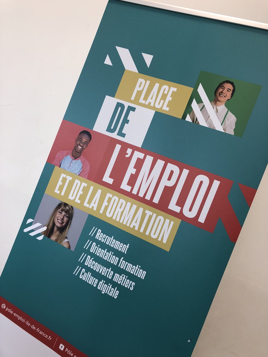 Riches échanges entre jeunes de <a href="/villedetrappes/">Trappes</a> et <a href="/ManteslaJolie_/">Mantes-la-Jolie</a> avec <a href="/NadiaHAI78/">Nadia HAI</a> pour parler emploi des jeunes et dispositifs du plan #1jeune1solution . Ce temps a permis aussi de partager avec #JeanBassères les services de @pole_emploi pour aider à l’insertion des jeunes #QPV