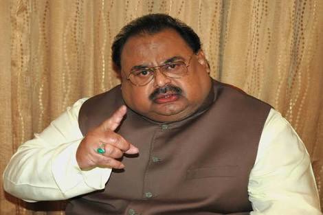 MuradRaasMR's tweet photo. Nawaz Sharif CHOR is the New Altaf Hussien of Pakistan. Both Thieves hiding in London and trying to do Politics in Pakistan. No words of how low these two will go to be relevant. Completely Shameless. https://t.co/C8M8mYlTwx