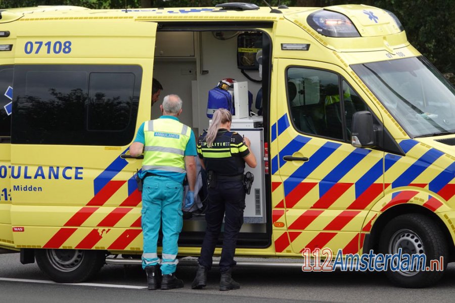 Fietsster (31) overleden bij ernstig verkeersongeval in #Amsterdam West. 112Amsterdam.