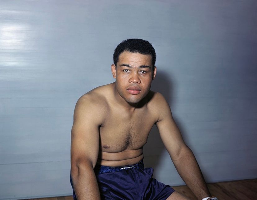 1935) - Joe Louis became the first Black boxer to draw a $1 million purse. ...