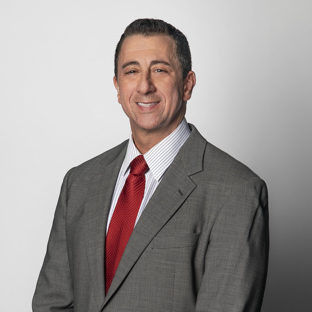 thehlp's tweet photo. Please join us in congratulating Robert Iwrey for his inclusion in the 2020 Michigan @SuperLawyers as a Super Lawyer for #Healthcare for his eleventh straight year! HLP’s @JLGustafson was chosen as a Rising Star for #Healthcare for her ninth straight year! 🎉👏 https://t.co/VaI3bCJuPK