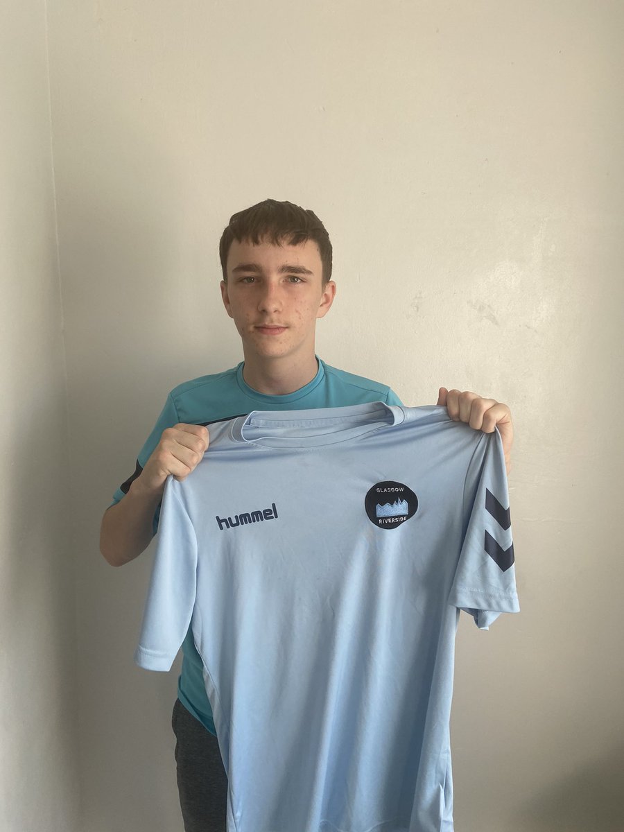 grfc2004's tweet image. ‼️ Signing News ‼️

Name - Geo Dunbar
Position - Striker
Previous Clubs - Cathcart, Petershill &amp;amp; Southside Star

Geo’s gave 100% all pre season, he’s a natural goalscorer &amp;amp; we’re hoping he can carry over his form from Cathcart last season to us this season 👍🏻