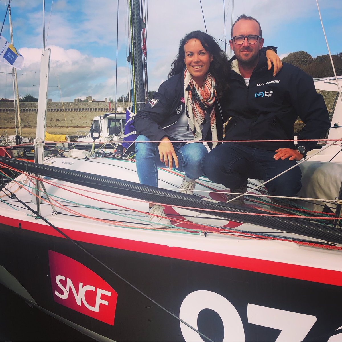 Si vous ne l’aviez pas encore deviné voici mon co-équipier sur la duo Concarneau, j’ai l’honneur et le privilège d’embarquer François Jambou, vainqueur de la MiniTransat 2019!🤩
Départ reporté samedi pour cause de mauvais temps.🌧Wait and see! 🙄