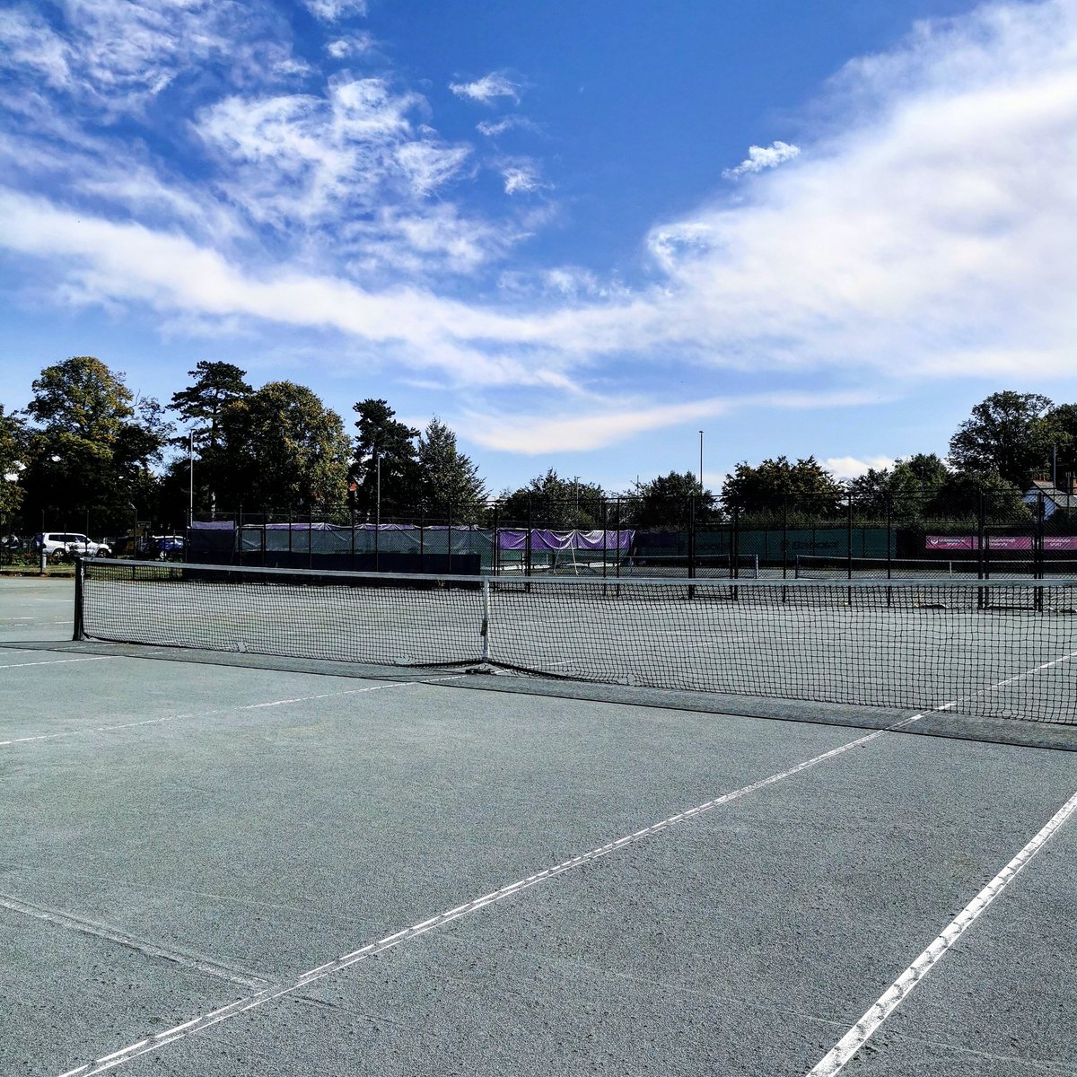 Clay season starts now! 🔥
.
Thanks to <a href="/LboroSport/">Loughborough Sport</a> for giving me access on the clay courts in preparation for the French Riviera Open next week 💪🎾