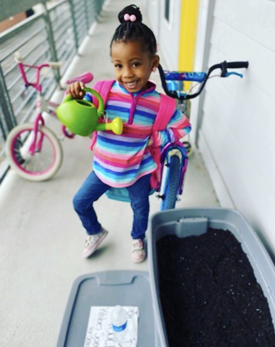 dontwakeava's tweet photo. When kids can’t get to the school garden, the garden comes to them!Thanks to community support for making this possible for each student to have access to their own home garden. Their little faces say it all! Can’t wait to watch them grow!@Engelhard_Elem 
#jcpsStrong #NBCTStrong https://t.co/1sHKUTQtlI
