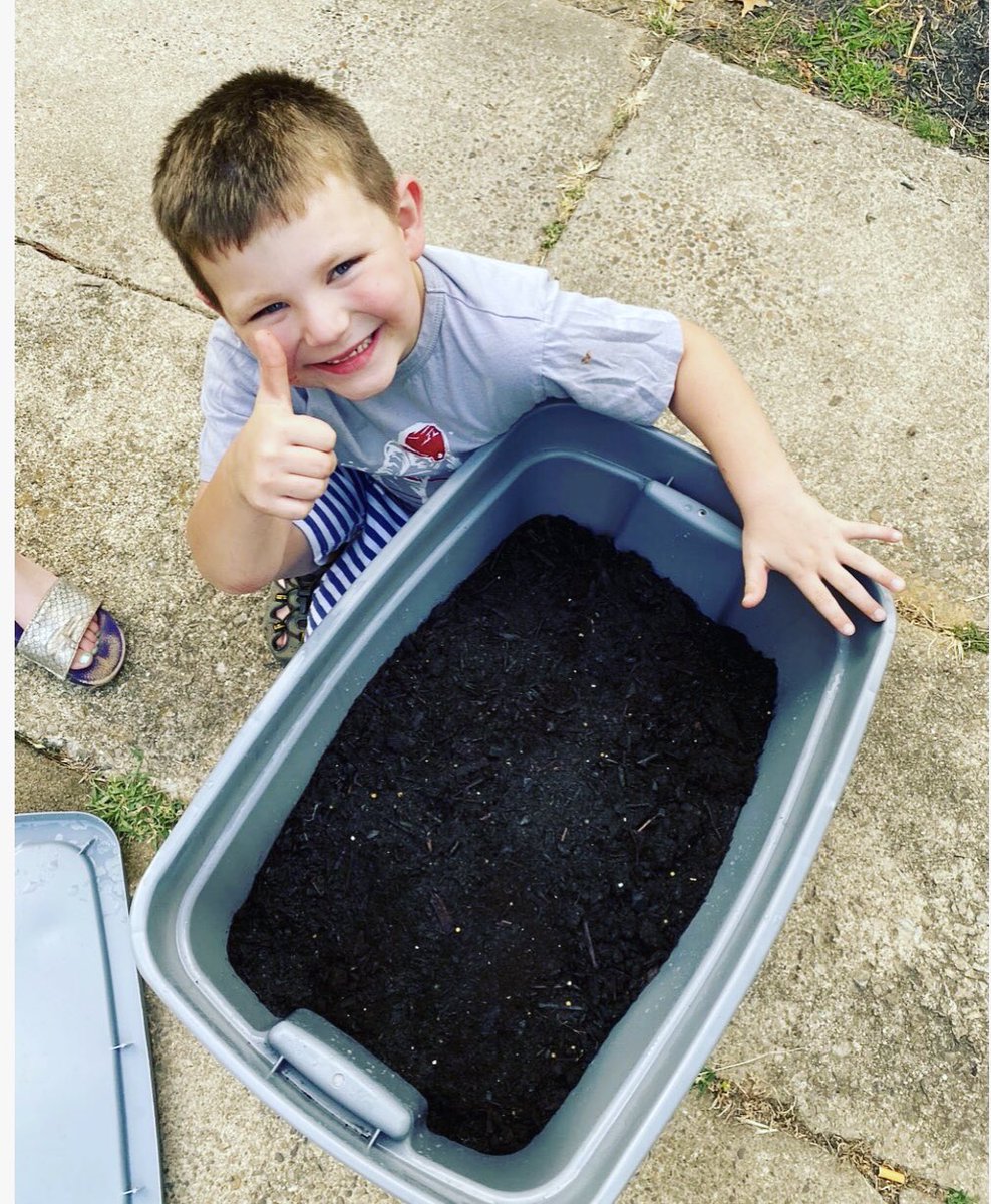 dontwakeava's tweet photo. When kids can’t get to the school garden, the garden comes to them!Thanks to community support for making this possible for each student to have access to their own home garden. Their little faces say it all! Can’t wait to watch them grow!@Engelhard_Elem 
#jcpsStrong #NBCTStrong https://t.co/1sHKUTQtlI