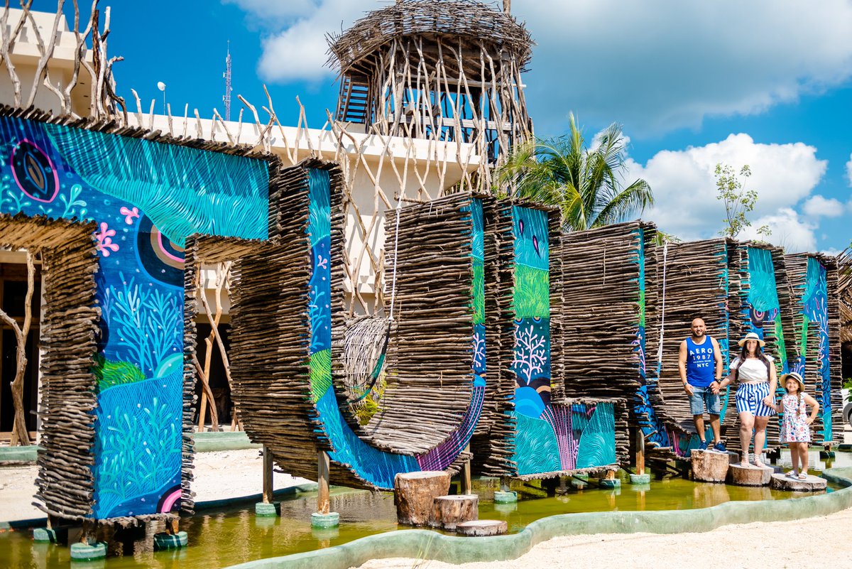 TurismoChannel's tweet photo. Obtengan sus fotos profesionales con los mejores 🤗😍#mexico #vacations #vacations #travel #beach #caribbean #sea #rivieramaya #family #love #vacaciones #viajes #traveling  #citytour #tulum #beachlife  #tulumhotelzone #fotografia #photooftheday #photography  #photoshoot #traveler https://t.co/Ne0MaYjsvZ