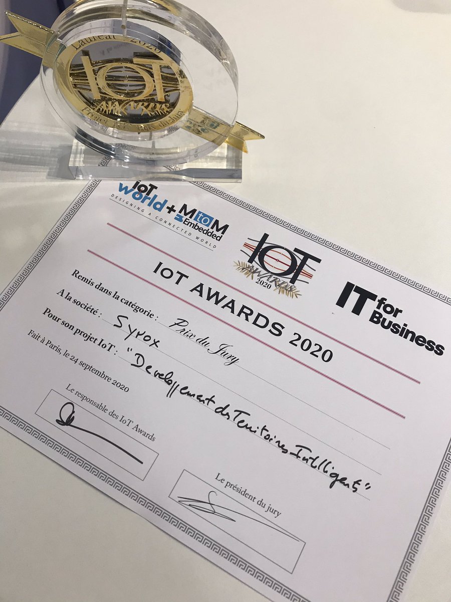 SynoxLive's tweet photo. Un salon #IoTWorld qui se termine avec une très belle victoire pour la Team Synox. 🏆 Nous avons remporté l’IoT Awards « prix du jury » pour notre projet IoT « Développement des Territoires Intelligents » avec Montpellier Méditerranée Métropole  👏 
@IoTWorldParis1 @iotawardsTM https://t.co/OFY57SnfI3